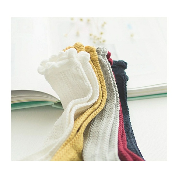 Baby Toddler Cable Knit Ruffle Socks - Picture 2 of 6